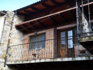 Casa en Espinosa de los Monteros, Merindad de Montija