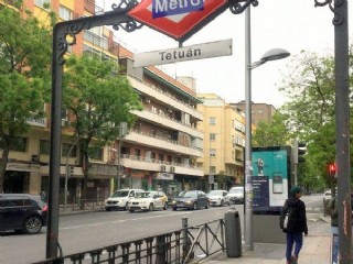 Edificio en Tetun, Madrid