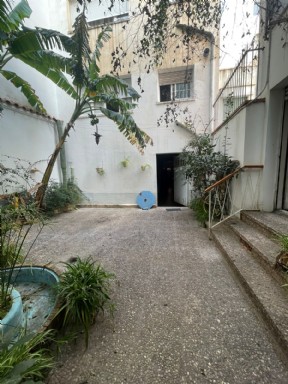 PATIO EXTERIOR ENTRADA GARAJE